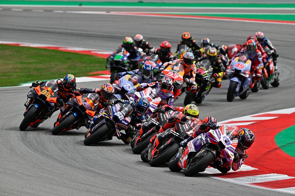 The Evolution of MotoGP: From Two-Stroke Engines to Cutting-Edge Technology